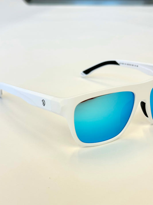 Wa7shLens Sunglasses - White