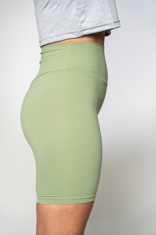 High Waisted Biker Shorts - Light Green