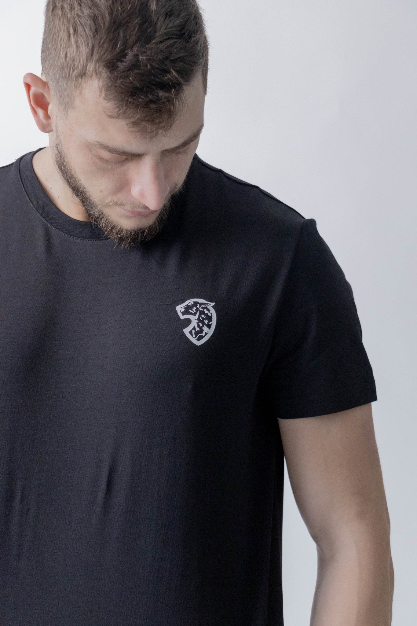 Basic Beast T-shirt - Black - Menabeast